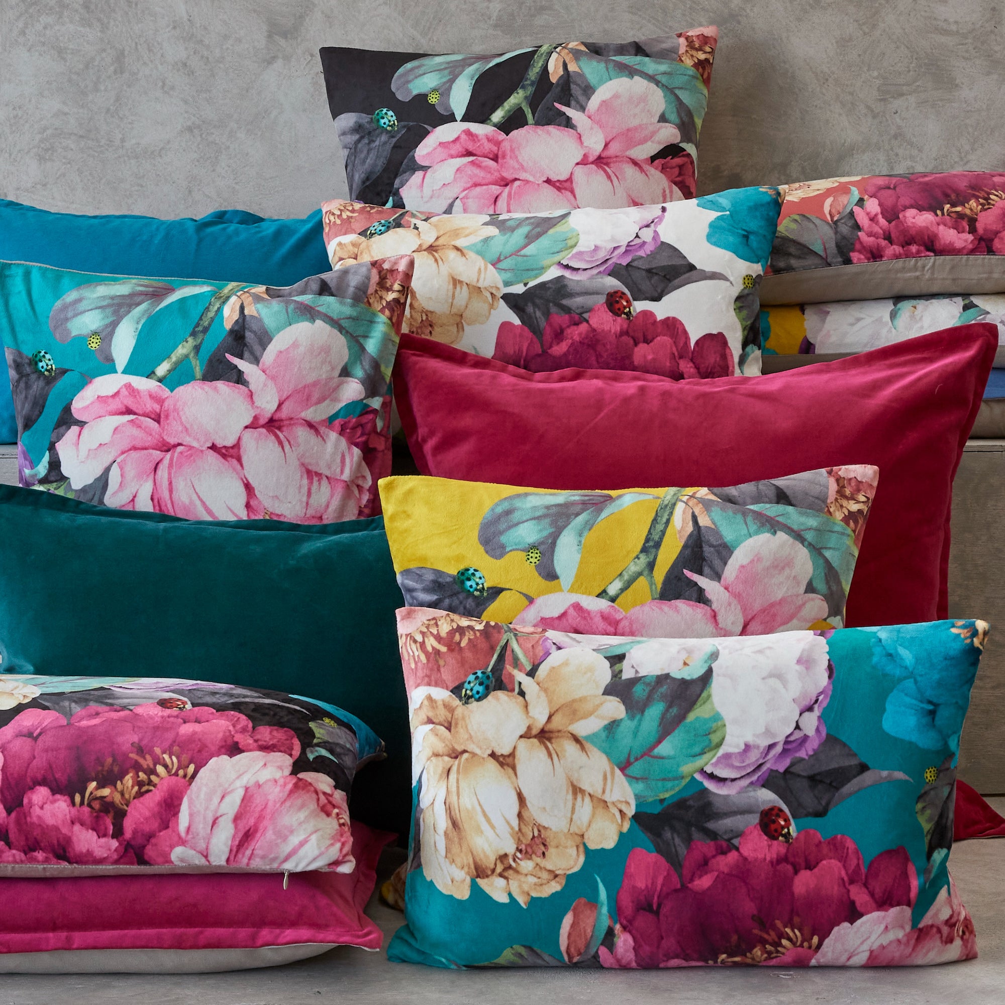 Cushions Online | Designer Luxury Cushions & Cushion Covers – LUXOTIC